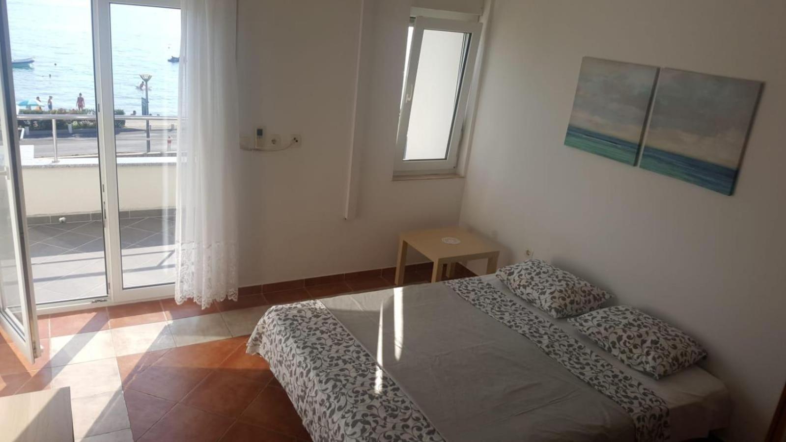 Apartments By The Sea Novalja, Pag - 9326 Eksteriør bilde